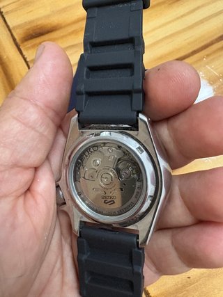 Seiko 5 Sport SRPD57K1 Reloj Automático