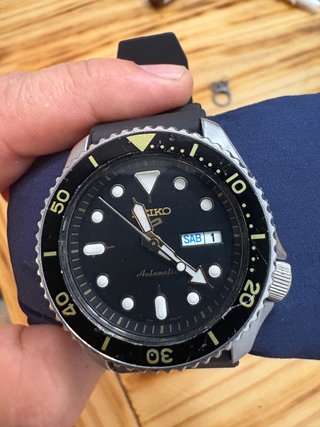 Seiko 5 Sport SRPD57K1 Reloj Automático