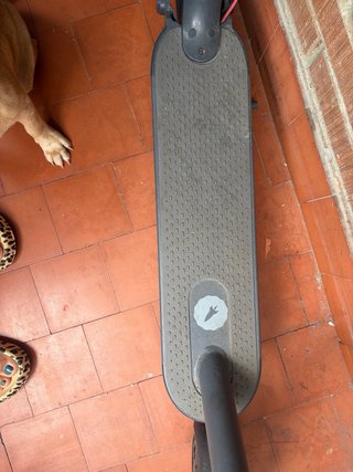 Patinete eléctrico averiado