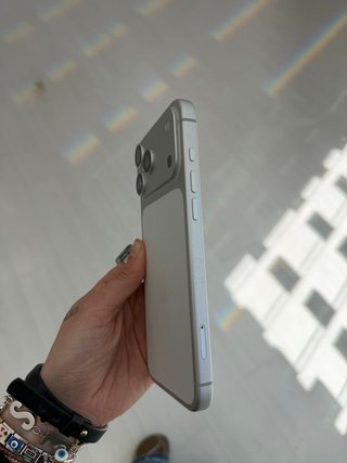 IPHONE 17 PRO 256gb como nuevo