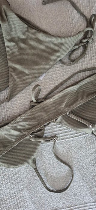 Bikini verde oliva Talla M