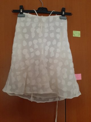 Camiseta veraniega blanca