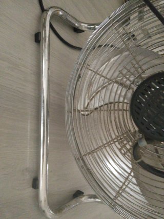 Ventilador KOENIC Plata y Blanco