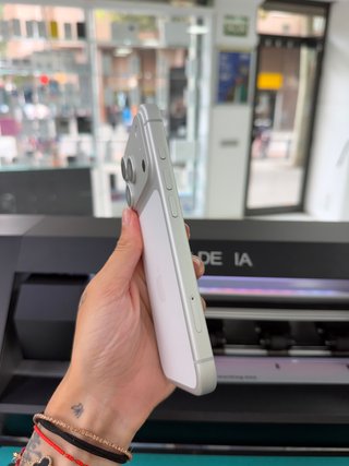 Apple IPHONE 17 PRO 256gb COMO NUEVO