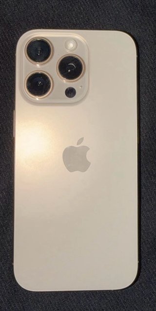 iPhone 16 Pro 256 GB Dorado