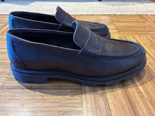 Zapatos de vestir marrones para hombre