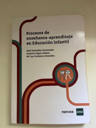 Libros educacion infantil, UNED. Como nuevos