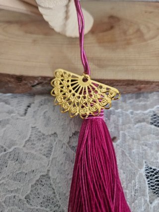 Abanico de encaje blanco con detalle rosa