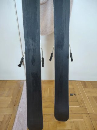Esquís Salomon 151cm Allmoumtain.mujer/niña