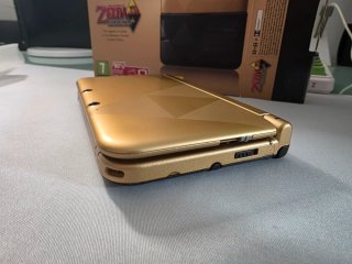 Nintendo 3DS XL Zelda Limited edition