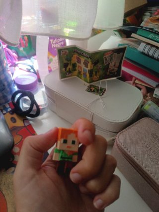 Figura Minecraft Kinder Joy