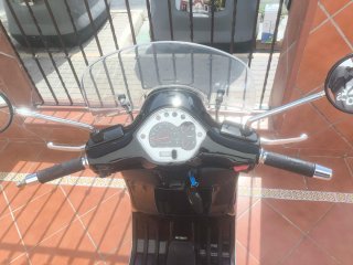 Vespa GTS 300