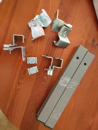 Dos Somier de madera y metal