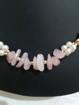 Collana Quarzo Rosa e Perline Dorate e madreperla!