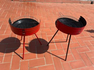 Barbacoa Negra y Plateada