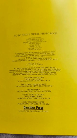 AC/DC HM Photo Book 1983 Firmado
