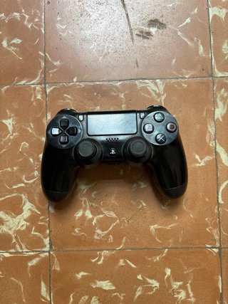 PS4 Fat 500GB + Mando + Cavo