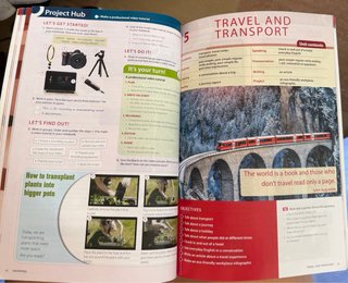 Libro FP Profesional English Hub I Student’s Book