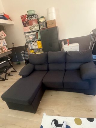 Sofá chaise longue gris oscuro