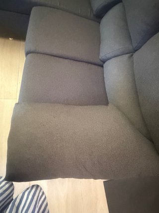 Sofá chaise longue gris oscuro