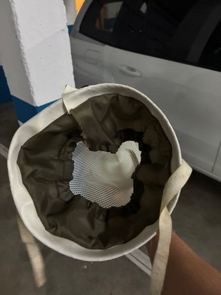 Capirote niño rejilla blanco 70 cm alto usado dos