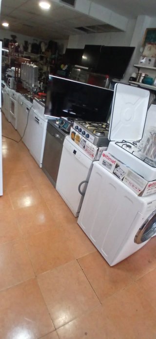 Frigorífico combi blanco y acero