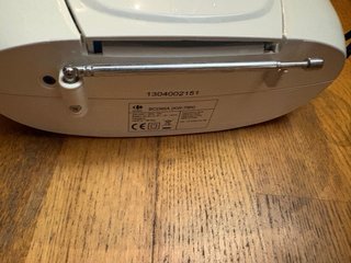 Reproductor CD y Radio Portátil Beige