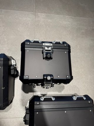 Maletas Laterales y Top Case BMW 1250 GS Adventure