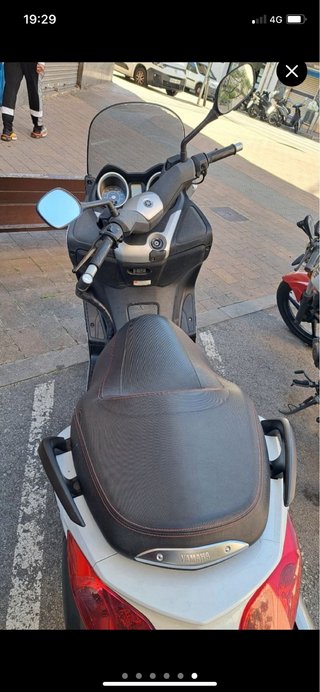Yamaha XMAX 125cc Maxi Scooter