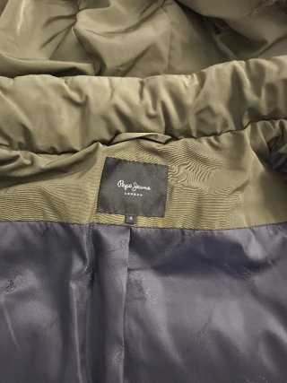 Abrigo plumífero Pepe Jeans verde