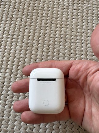 Apple AirPods (1.ª generación) funcionando