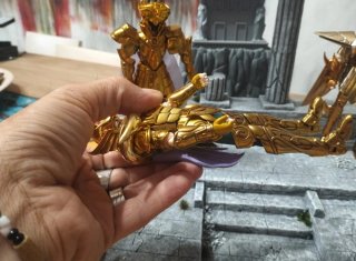 Cavalieri dello zodiaco "Aries"