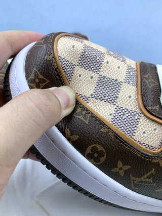 Zapatilla Air Force 1 X Louis Vuitton Beige/Marrón
