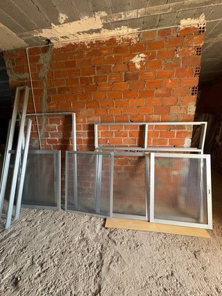 Ventanas de aluminio con vidrio texturizado 2