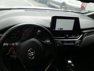 Toyota C-HR 1.8 125H Advance 90 kW (122 CV)