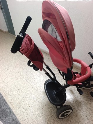 Triciclo Kinderkraft para niño