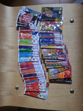 186 Cromos Adrenalyn 2021/22