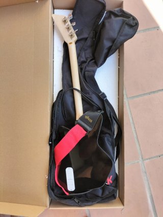 Guitarra Loog Pro Electric Negra