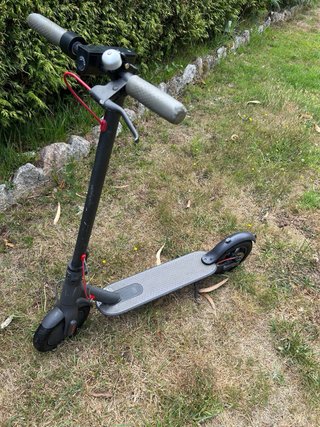 Patinete Eléctrico Xiaomi Mi M365