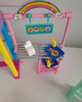 Colegio Chelsea Barbie