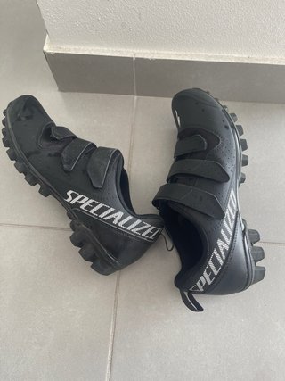 Sapatos Specialized para pedais de encaixe