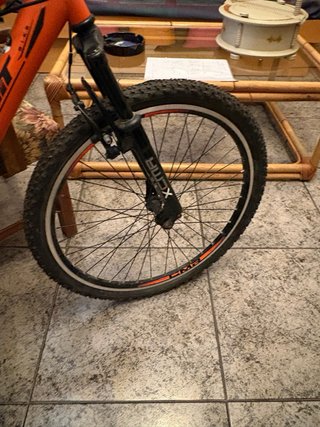 ¡CHOLLO! Bicicleta UMIT Spider X 24” de aluminio