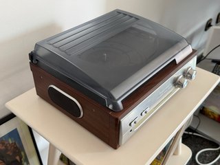 Tocadiscos Soundmaster Plata y Madera