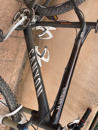 Bicicleta canyon Ultimate CF Carbono 26”Shimano XT