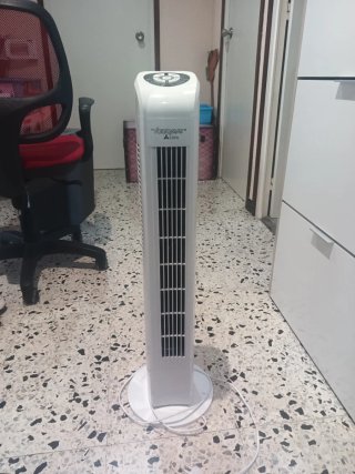 Ventilador de Torre Blanco