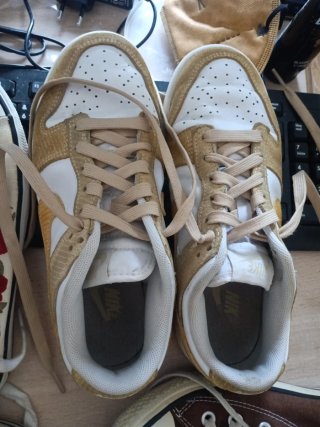 Lote Zapatillas Talla 37 Nike, pinkie y Converse