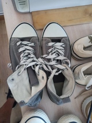 Lote Zapatillas Talla 37 Nike, pinkie y Converse