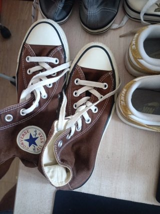 Lote Zapatillas Talla 37 Nike, pinkie y Converse