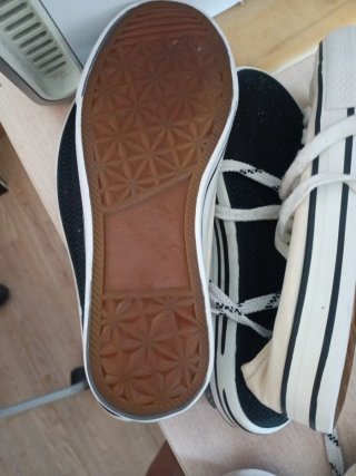 Lote Zapatillas Talla 37 Nike, pinkie y Converse