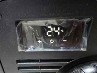 Nevera Portátil Eléctrica 42.5L, 12/24/240V